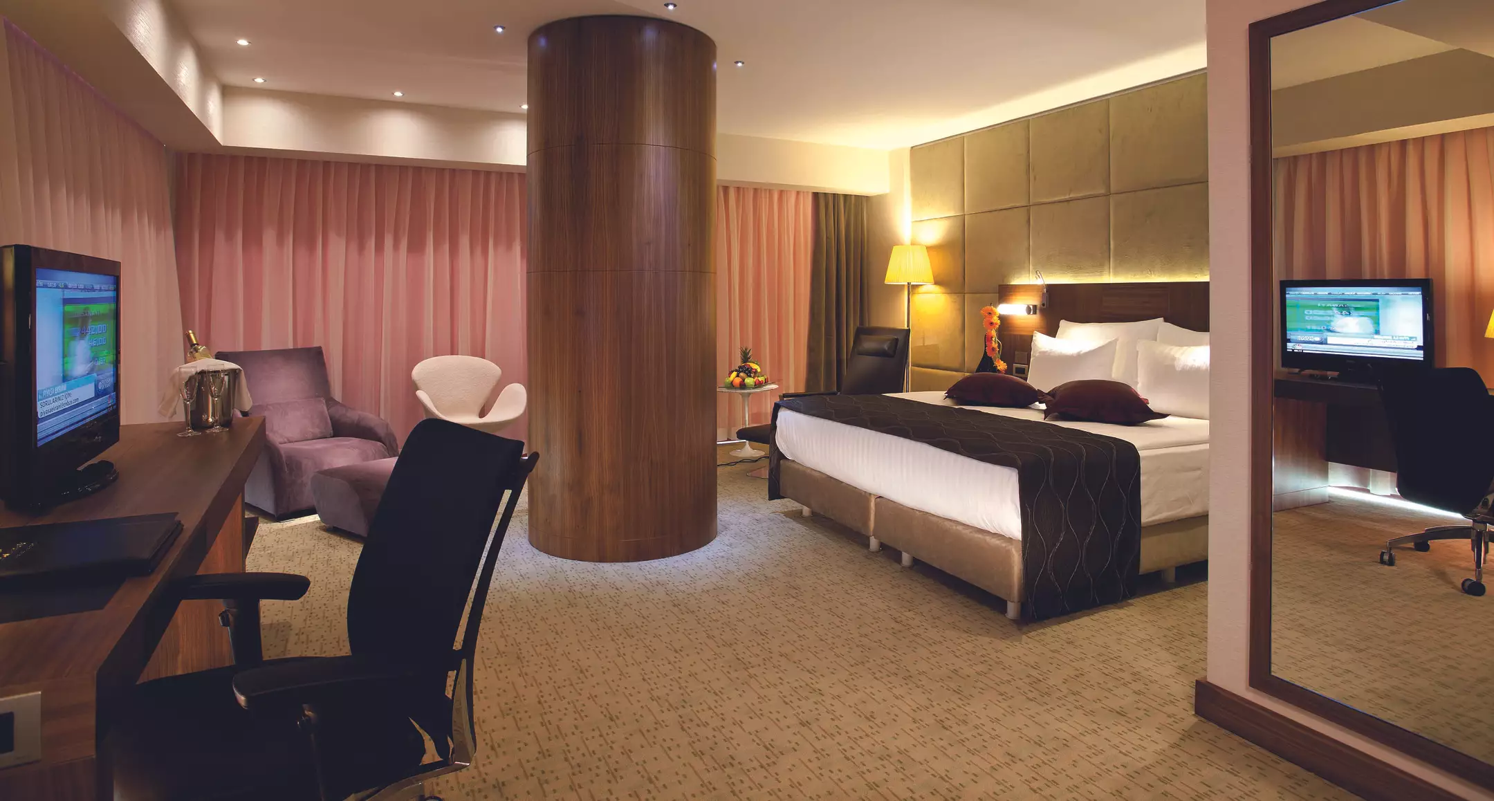 کراون پلازا هاربیه (Crowne Plaza Harbiye)