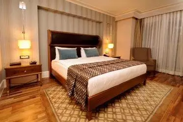 تایتانیک سیتی تکسیم (Titanic City Taksim)