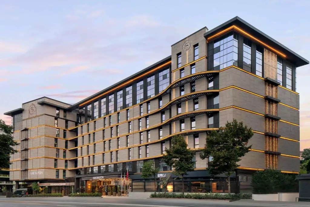 شرایتون سیتی سنتر (Sheraton City Center)