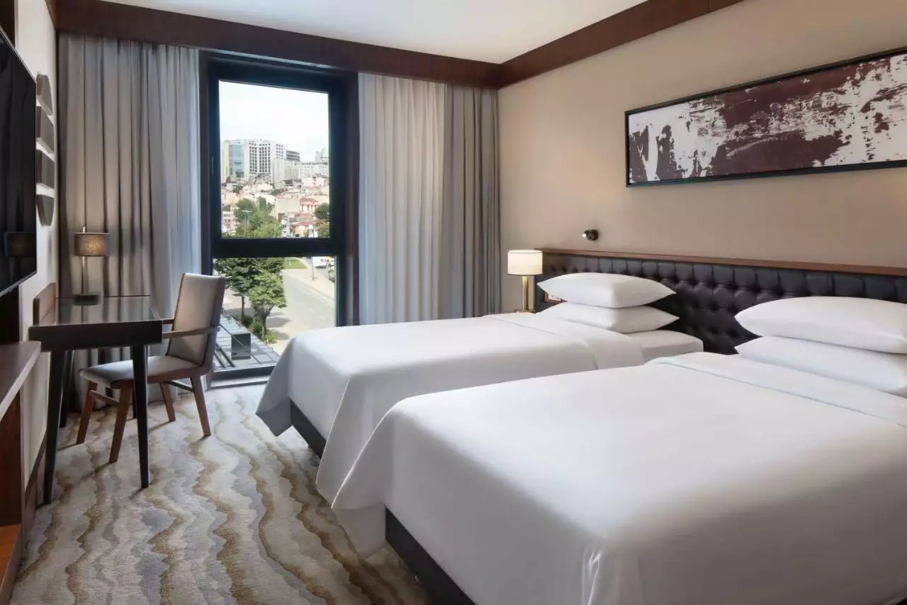 شرایتون سیتی سنتر (Sheraton City Center)