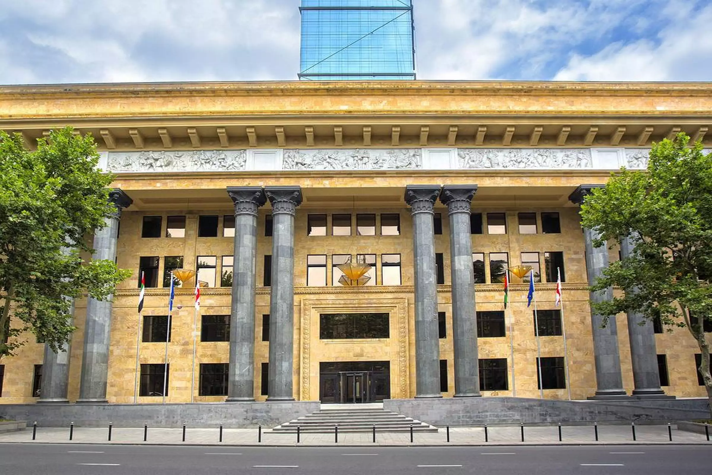 بیلتمور (The Biltmore)