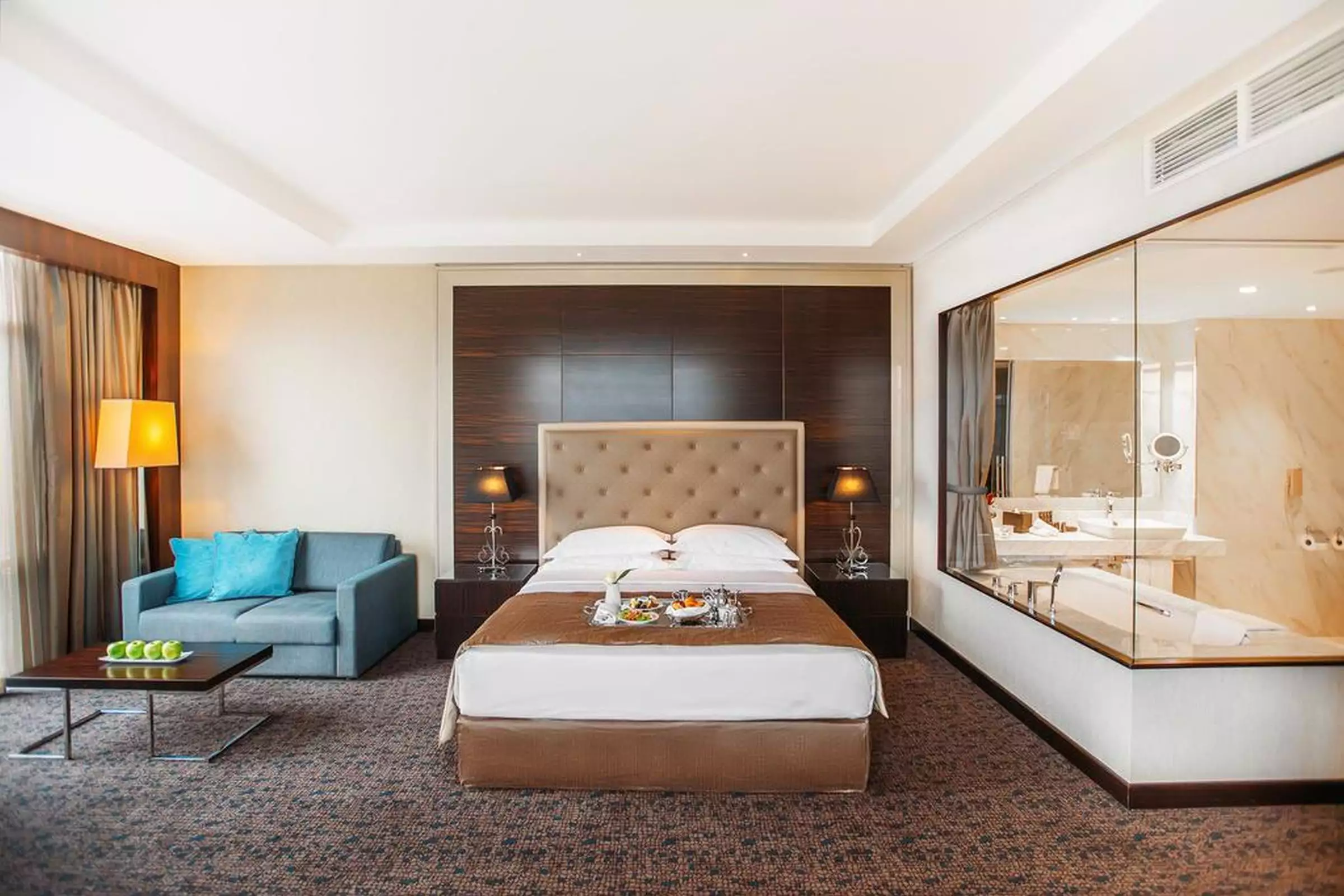 بیلتمور (The Biltmore)