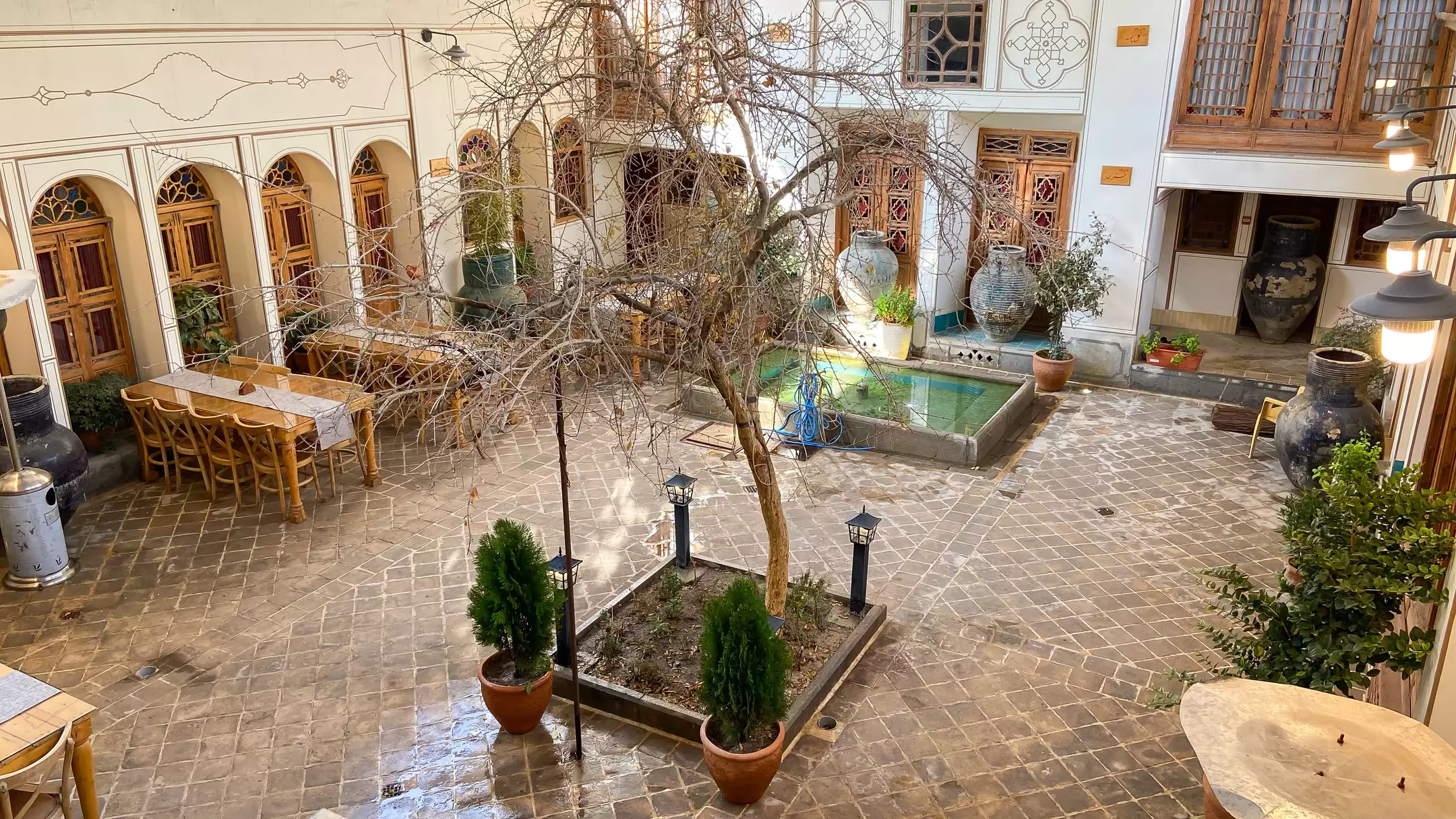 خانه بهشتیان