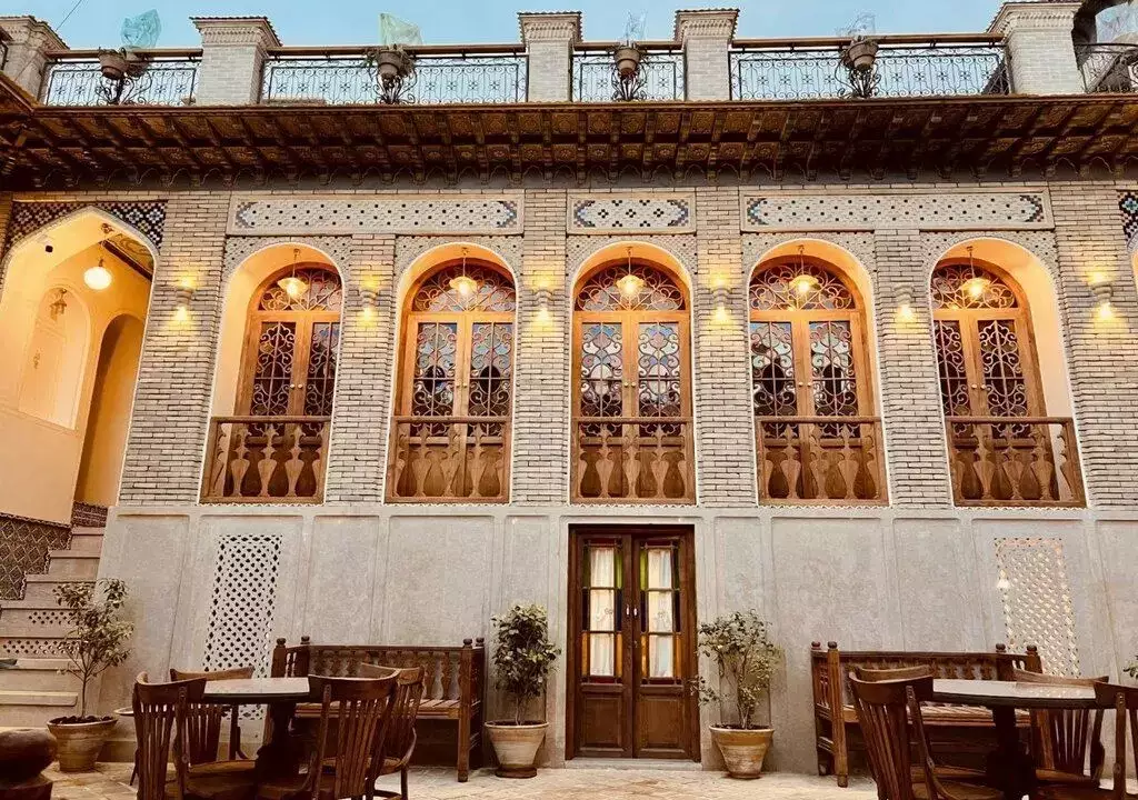 شمس الملوک
