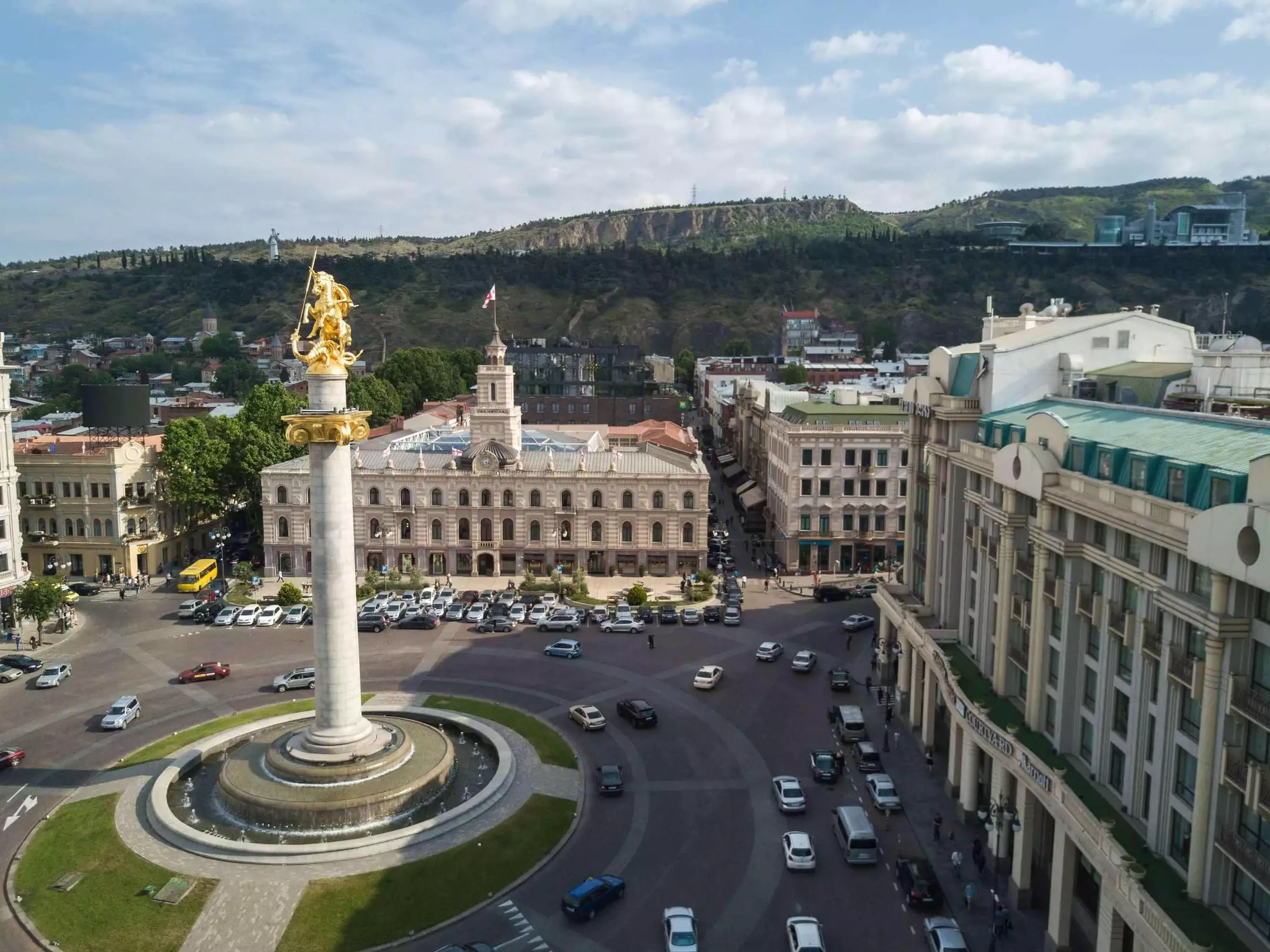 ایبیس استایلز تفلیس سنتر (Ibis Styles Tbilisi Center)