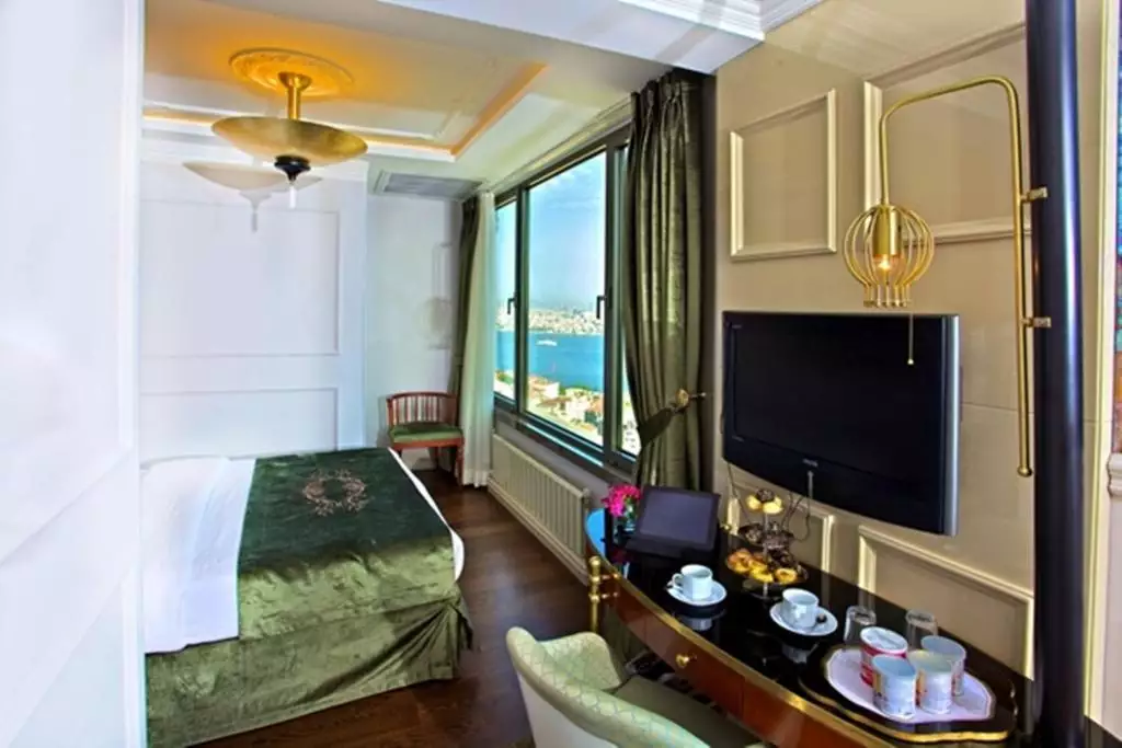 تکسیم استار بسفروس (Taksim Star Bosphorus)
