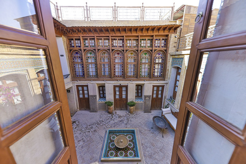عمارت سحرخیزان